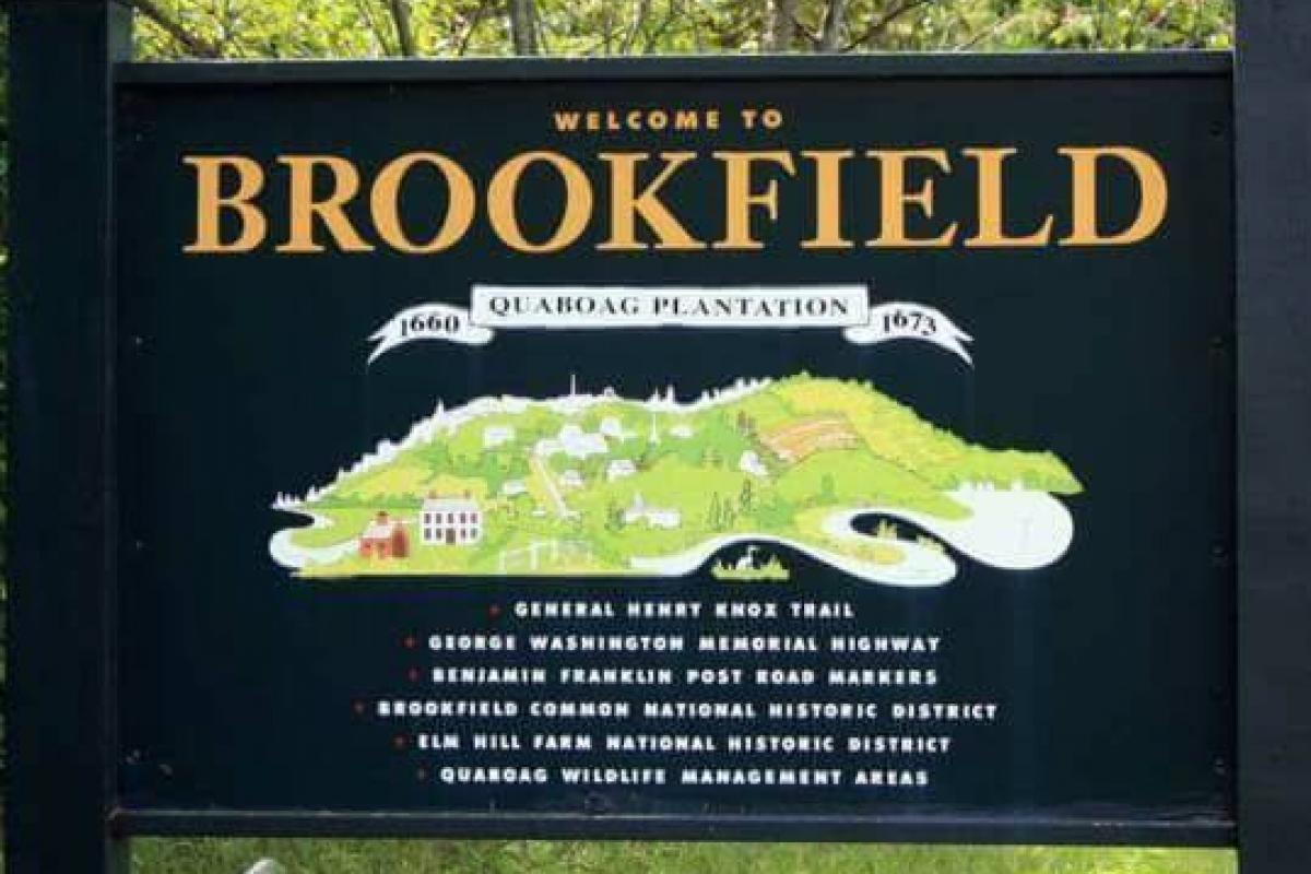 Brookfield Park Sign